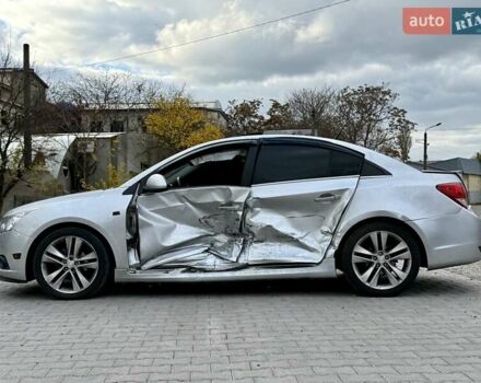 Сірий Шевроле Круз, об'ємом двигуна 1.36 л та пробігом 171 тис. км за 3600 $, фото 6 на Automoto.ua