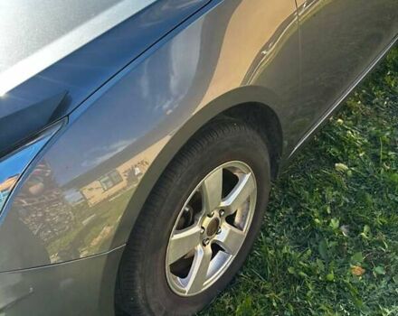 Серый Шевроле Круз, объемом двигателя 1.8 л и пробегом 246 тыс. км за 7000 $, фото 3 на Automoto.ua