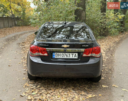 Сірий Шевроле Круз, об'ємом двигуна 1.8 л та пробігом 164 тис. км за 7900 $, фото 3 на Automoto.ua