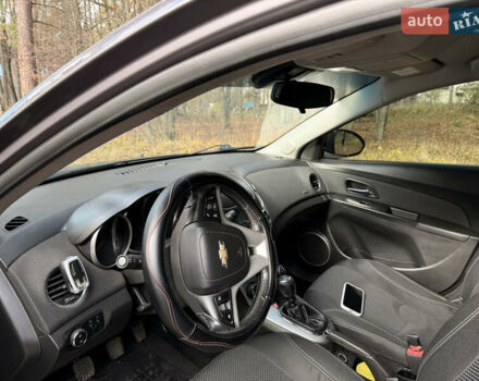 Сірий Шевроле Круз, об'ємом двигуна 1.6 л та пробігом 126 тис. км за 7700 $, фото 14 на Automoto.ua