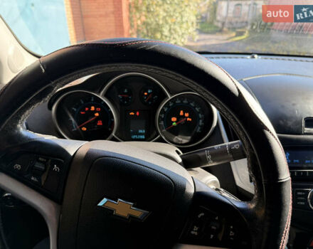 Сірий Шевроле Круз, об'ємом двигуна 1.6 л та пробігом 126 тис. км за 7700 $, фото 11 на Automoto.ua