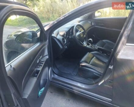 Сірий Шевроле Круз, об'ємом двигуна 1.8 л та пробігом 178 тис. км за 7800 $, фото 8 на Automoto.ua