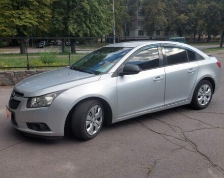 Сірий Шевроле Круз, об'ємом двигуна 1.8 л та пробігом 280 тис. км за 6500 $, фото 3 на Automoto.ua