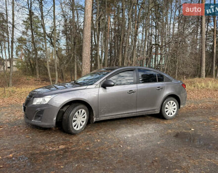 Сірий Шевроле Круз, об'ємом двигуна 1.6 л та пробігом 126 тис. км за 7700 $, фото 3 на Automoto.ua