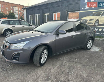 Серый Шевроле Круз, объемом двигателя 1.8 л и пробегом 273 тыс. км за 7999 $, фото 22 на Automoto.ua