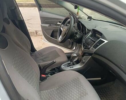 Серый Шевроле Круз, объемом двигателя 1.4 л и пробегом 86 тыс. км за 7200 $, фото 5 на Automoto.ua