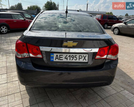 Сірий Шевроле Круз, об'ємом двигуна 1.8 л та пробігом 220 тис. км за 6999 $, фото 5 на Automoto.ua