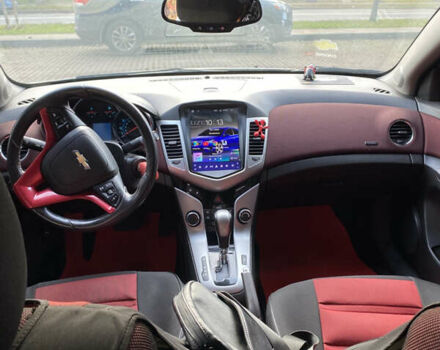 Серый Шевроле Круз, объемом двигателя 1.36 л и пробегом 115 тыс. км за 8500 $, фото 21 на Automoto.ua