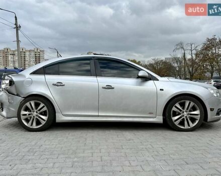 Сірий Шевроле Круз, об'ємом двигуна 1.36 л та пробігом 171 тис. км за 3600 $, фото 8 на Automoto.ua