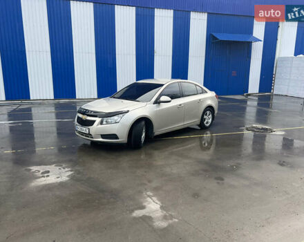 Серый Шевроле Круз, объемом двигателя 1.4 л и пробегом 159 тыс. км за 6300 $, фото 4 на Automoto.ua