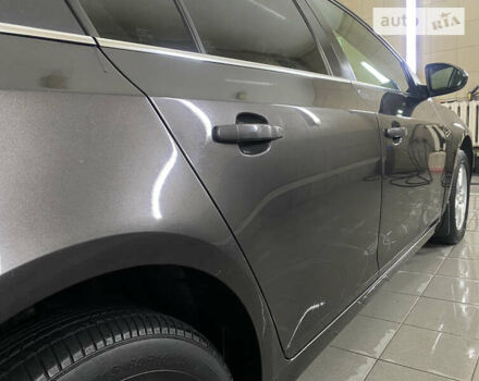 Серый Шевроле Круз, объемом двигателя 1.4 л и пробегом 130 тыс. км за 10000 $, фото 14 на Automoto.ua