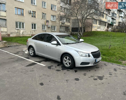 Серый Шевроле Круз, объемом двигателя 1.6 л и пробегом 142 тыс. км за 6500 $, фото 23 на Automoto.ua