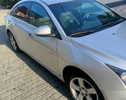 Серый Шевроле Круз, объемом двигателя 1.4 л и пробегом 191 тыс. км за 8000 $, фото 3 на Automoto.ua