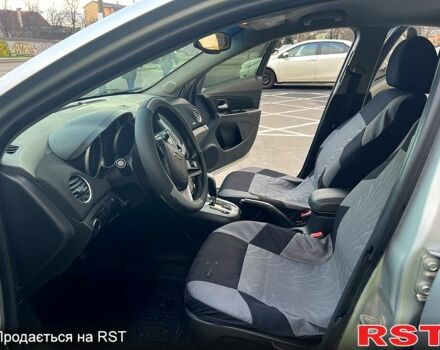 Сірий Шевроле Круз, об'ємом двигуна 1.6 л та пробігом 147 тис. км за 6500 $, фото 10 на Automoto.ua