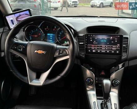 Сірий Шевроле Круз, об'ємом двигуна 2 л та пробігом 209 тис. км за 9999 $, фото 9 на Automoto.ua