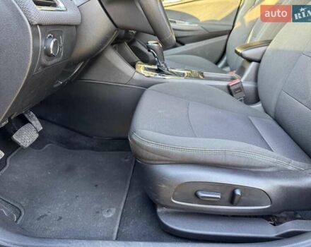 Серый Шевроле Круз, объемом двигателя 1.4 л и пробегом 48 тыс. км за 9500 $, фото 12 на Automoto.ua