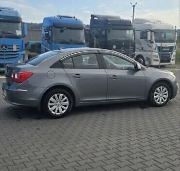Серый Шевроле Круз, объемом двигателя 1.4 л и пробегом 207 тыс. км за 8300 $, фото 6 на Automoto.ua