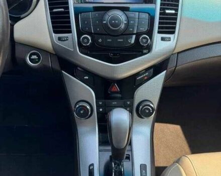 Серый Шевроле Круз, объемом двигателя 1.4 л и пробегом 74 тыс. км за 4500 $, фото 7 на Automoto.ua