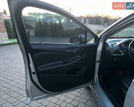 Серый Шевроле Круз, объемом двигателя 1.4 л и пробегом 90 тыс. км за 10999 $, фото 9 на Automoto.ua