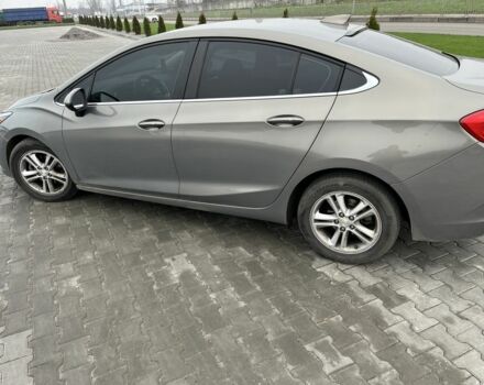 Серый Шевроле Круз, объемом двигателя 1.4 л и пробегом 104 тыс. км за 9800 $, фото 5 на Automoto.ua