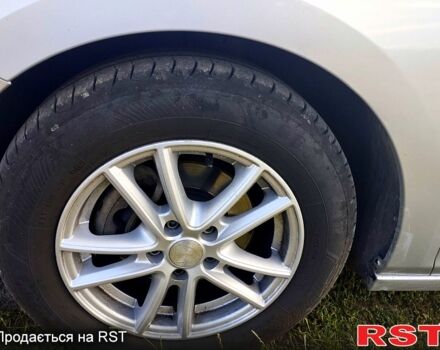 Серый Шевроле Круз, объемом двигателя 1.4 л и пробегом 130 тыс. км за 9200 $, фото 7 на Automoto.ua