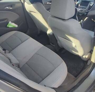 Сірий Шевроле Круз, об'ємом двигуна 1.4 л та пробігом 82 тис. км за 10700 $, фото 5 на Automoto.ua