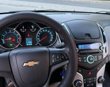 Серый Шевроле Круз, объемом двигателя 1.6 л и пробегом 182 тыс. км за 7700 $, фото 26 на Automoto.ua