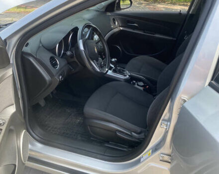 Серый Шевроле Круз, объемом двигателя 1.6 л и пробегом 137 тыс. км за 7700 $, фото 6 на Automoto.ua