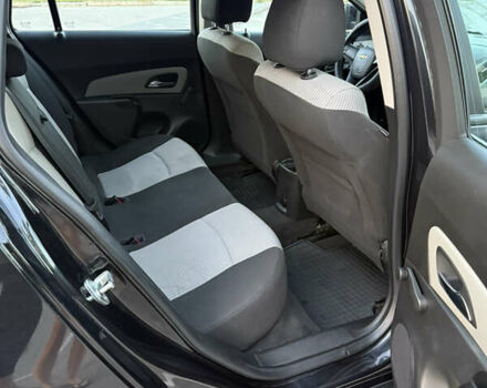 Серый Шевроле Круз, объемом двигателя 1.6 л и пробегом 182 тыс. км за 7700 $, фото 18 на Automoto.ua