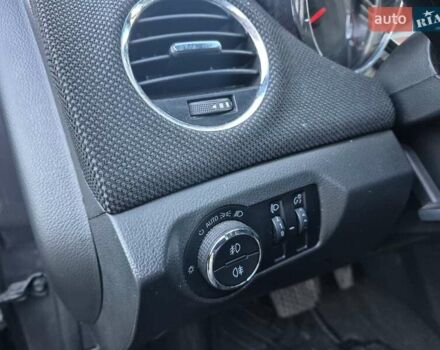 Сірий Шевроле Круз, об'ємом двигуна 2 л та пробігом 212 тис. км за 8850 $, фото 15 на Automoto.ua