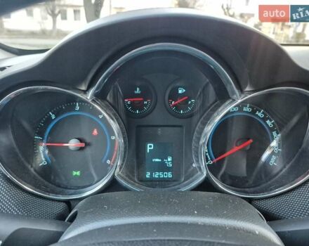 Сірий Шевроле Круз, об'ємом двигуна 2 л та пробігом 212 тис. км за 8850 $, фото 16 на Automoto.ua