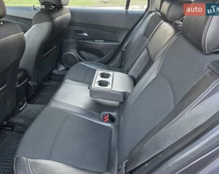 Сірий Шевроле Круз, об'ємом двигуна 2 л та пробігом 212 тис. км за 8850 $, фото 28 на Automoto.ua