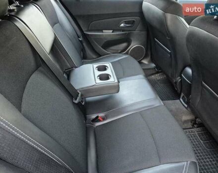 Сірий Шевроле Круз, об'ємом двигуна 2 л та пробігом 212 тис. км за 8850 $, фото 32 на Automoto.ua