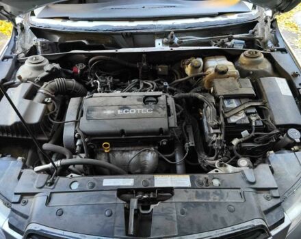 Серый Шевроле Круз, объемом двигателя 1.8 л и пробегом 342 тыс. км за 3500 $, фото 23 на Automoto.ua