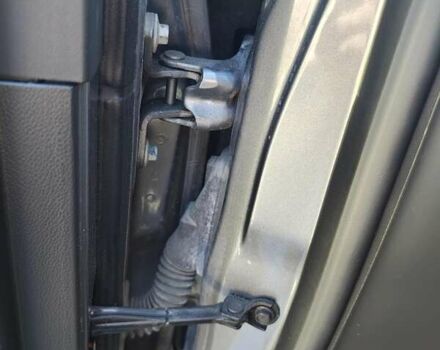 Серый Шевроле Круз, объемом двигателя 1.6 л и пробегом 45 тыс. км за 10300 $, фото 2 на Automoto.ua