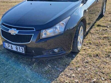 Шевроле Круз 2010 в Сарнах на Automoto.ua Серый Шевроле Круз, объемом двигателя 2 л и пробегом 160 тыс. км за 4700 $, фото 1 на Automoto.ua