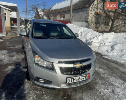 Серый Шевроле Круз, объемом двигателя 1.6 л и пробегом 150 тыс. км за 6300 $, фото 1 на Automoto.ua