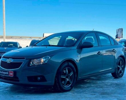 Серый Шевроле Круз, объемом двигателя 2 л и пробегом 163 тыс. км за 6990 $, фото 1 на Automoto.ua