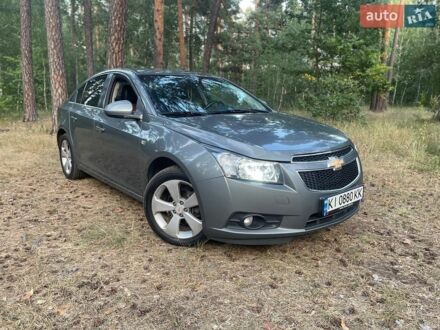 Сірий Шевроле Круз, об'ємом двигуна 1.8 л та пробігом 245 тис. км за 6800 $, фото 1 на Automoto.ua