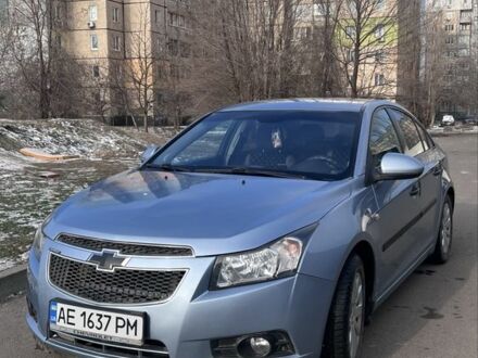 Шевроле Круз 2010 у Кривому Розі на Automoto.ua Сірий Шевроле Круз, об'ємом двигуна 1.6 л та пробігом 210 тис. км за 7300 $, фото 1 на Automoto.ua
