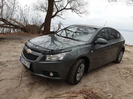 Шевроле Круз 2011 у Дніпро (Дніпропетровську) на Automoto.ua Сірий Шевроле Круз, об'ємом двигуна 0 л та пробігом 159 тис. км за 6500 $, фото 1 на Automoto.ua