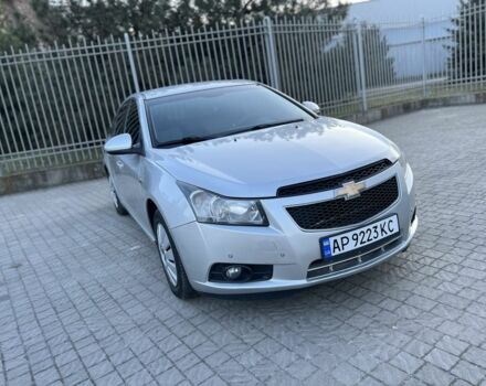 Серый Шевроле Круз, объемом двигателя 1.6 л и пробегом 215 тыс. км за 5350 $, фото 1 на Automoto.ua