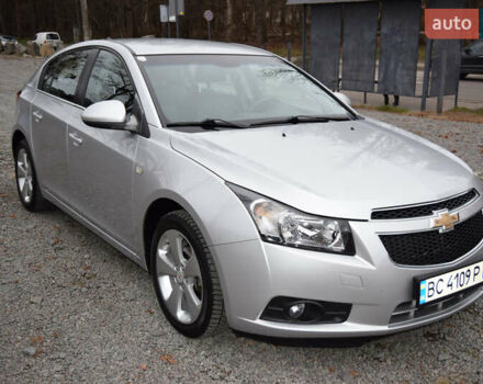 Сірий Шевроле Круз, об'ємом двигуна 1.8 л та пробігом 38 тис. км за 9500 $, фото 1 на Automoto.ua