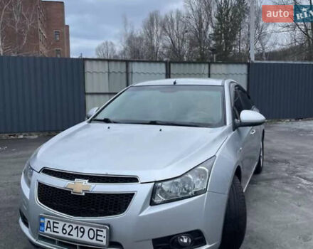 Сірий Шевроле Круз, об'ємом двигуна 1.6 л та пробігом 240 тис. км за 6358 $, фото 1 на Automoto.ua