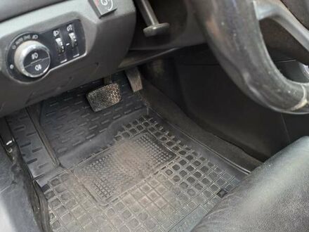 Сірий Шевроле Круз, об'ємом двигуна 1.8 л та пробігом 143 тис. км за 6000 $, фото 1 на Automoto.ua