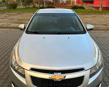 Серый Шевроле Круз, объемом двигателя 1.6 л и пробегом 247 тыс. км за 5800 $, фото 1 на Automoto.ua