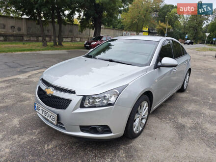 Серый Шевроле Круз, объемом двигателя 1.8 л и пробегом 144 тыс. км за 8500 $, фото 1 на Automoto.ua