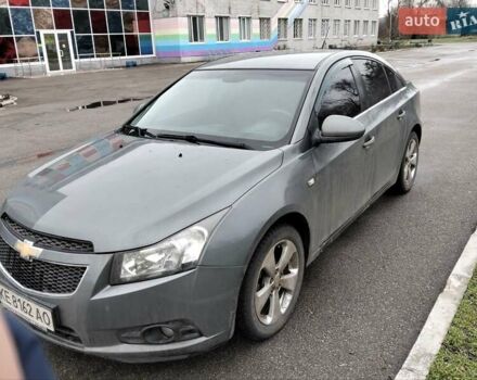 Серый Шевроле Круз, объемом двигателя 1.8 л и пробегом 222 тыс. км за 7000 $, фото 1 на Automoto.ua