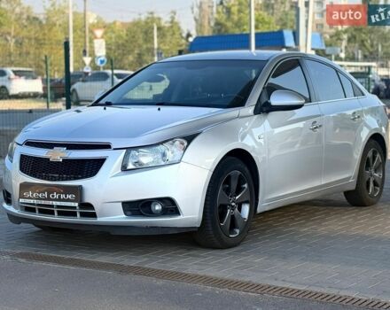 Серый Шевроле Круз, объемом двигателя 1.8 л и пробегом 190 тыс. км за 7200 $, фото 1 на Automoto.ua