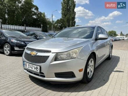 Шевроле Круз 2012 в Николаеве на Automoto.ua Серый Шевроле Круз, объемом двигателя 1.36 л и пробегом 205 тыс. км за 8000 $, фото 1 на Automoto.ua